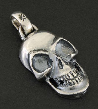 Photo3: Giant Skull With H.W.O Pendant