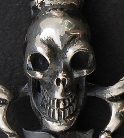 Photo4: Dagger With Skull Pendant