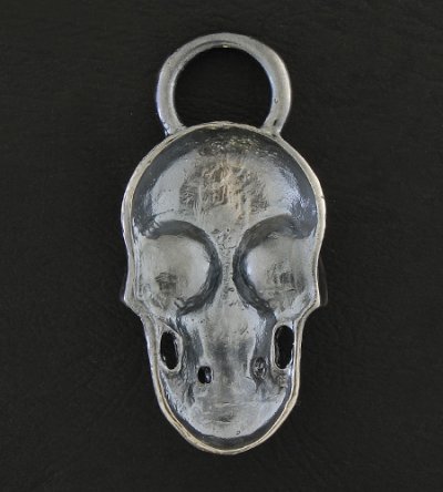 Photo2: Giant Skull With Loop Pendant