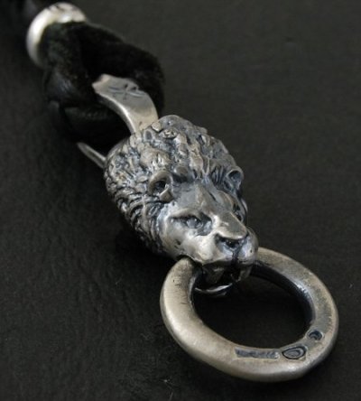 Photo2: Lion With Classic Wide Oval Mobile Strap