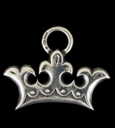 Photo1: Large Crown Pendant With Quarter Loop