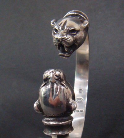 Photo3: Panther With Bolo Neck Triangle Wire Bangle