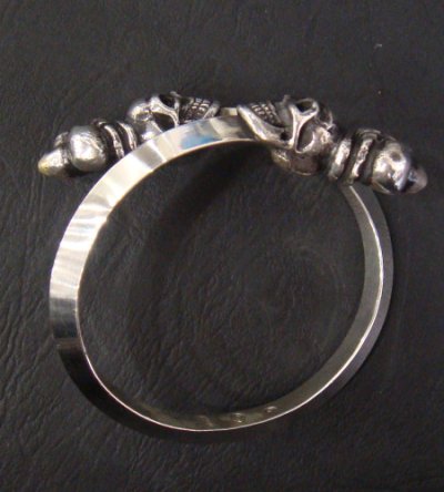 Photo4: Crown Skull Triangle Bangle