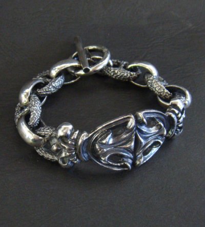 Photo2: Crown Sculpted Oval With H.W.O & Chiseled Anchor Chain Bracelet