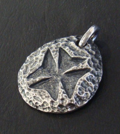 Photo3: Maltese Cross Blob Pendant