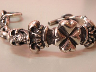 Photo4: 2Skull On 4Heart Crown & 2Cross Oval Bracelet