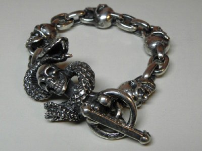 Photo3: Skull On Snake With 4Skulls & Chain Links Bracelet