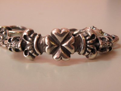 Photo2: 2Skull On 4Heart Crown & 2Cross Oval Bracelet