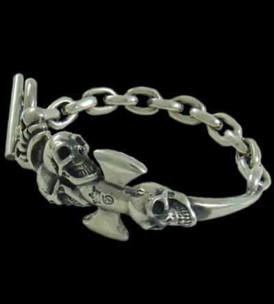 Photo1: Triple Skull Dagger On Crown With Chain Links Bracelet