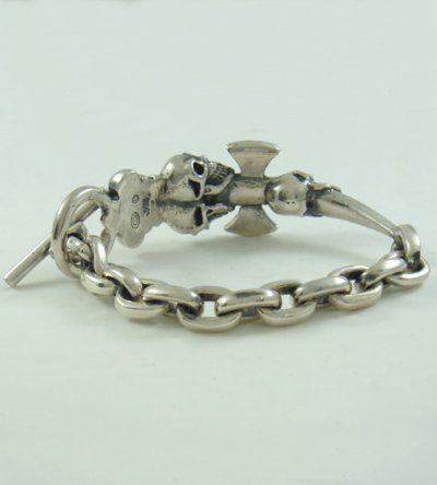 Photo4: Triple Skull Dagger On Crown With Chain Links Bracelet