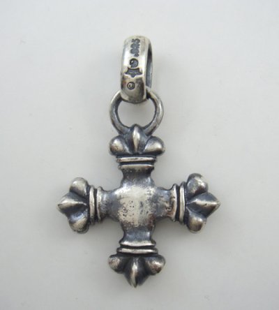 Photo4: Half 4Heart Crown Short Cross With H.W.O Pendant