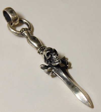 Photo2: Dagger With Skull With H.W.O Pendant