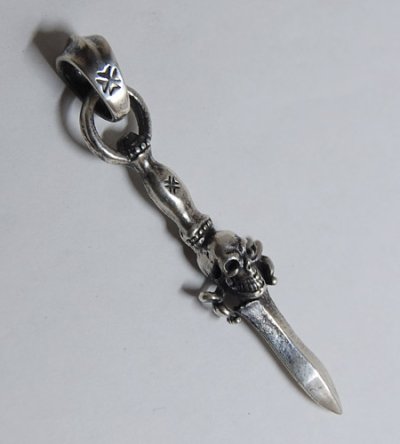 Photo3: Quarter Dagger With Skull Pendant With H.W.O