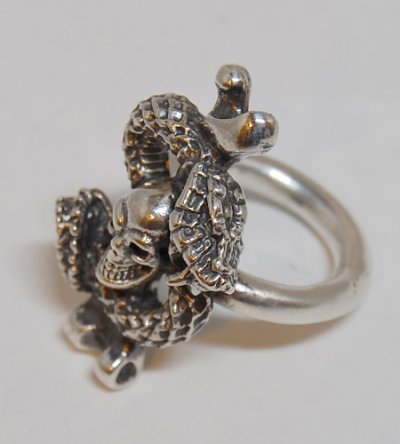 Photo2: Quarter Skull On Snake With G Stamp Loop Ring