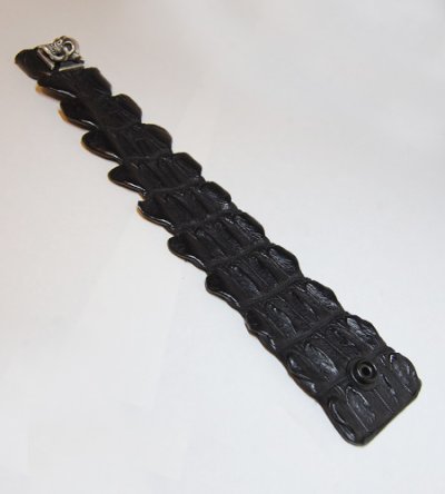 Photo4: Skull On Iron Cross W-Spine Crocodile Tail Bracelet