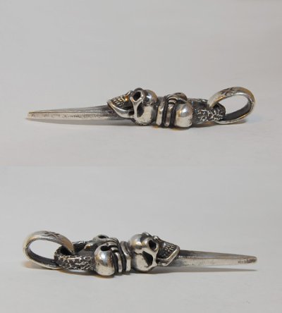 Photo5: Skull Crown Dagger With Chiseled Loop & H.W.O Pendant