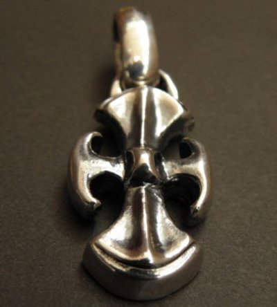 Photo2: Battle-Ax Pendant