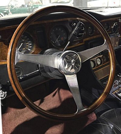 Photo2: Gaboratory Skull On Maltese Cross Steering Wheel Ornament