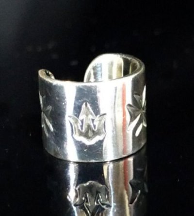 Photo1: Trident With Maltese Cross Ear Cuff