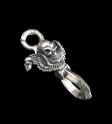 Skull Wing On Clip With Triangle Wire Hook