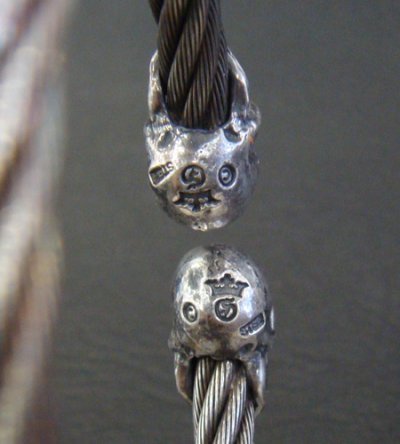 Photo4: Half Skull Cable Wire Bangle