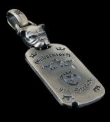 Bulldog With H.W.O Dog Tag