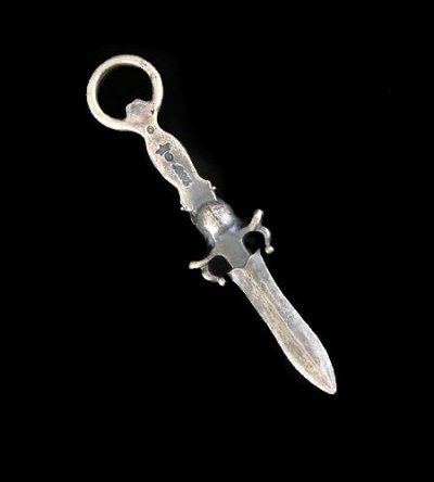 Photo2: Half Dagger With Skull Pendant