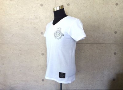 Photo3: Atelier mark V-neck T-shirt [White/Outline]