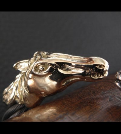 Photo2: Gold & Silver Stupid Horse Cable Wire Bangle