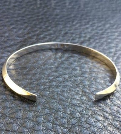 Photo2: Quarter Triangle Wire Bangle