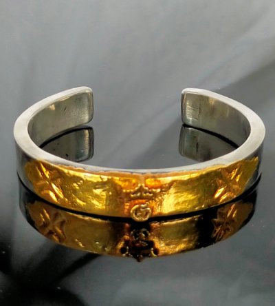 Photo1: Gaborartory Pure Gold Wrap On Raised G&Crown Flat Bar Bangle 10mm Bold