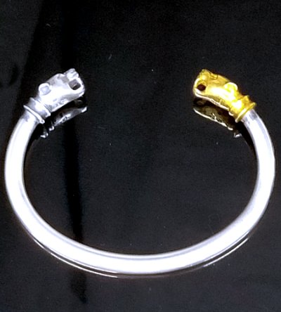 Photo2: Pure Gold Wrap Panther Round Wire Bangle (4.5mm)