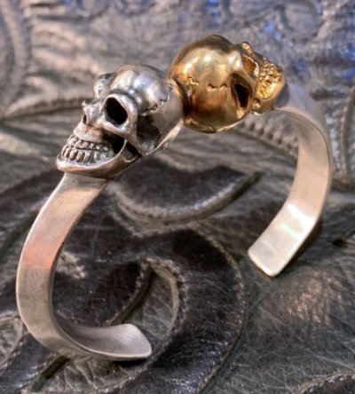 Photo2: Floating 18k Gold & Silver Miracle Skull Triangle Wire Bangle