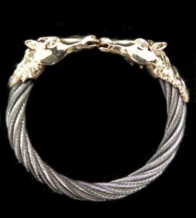 Photo1: Gold Horse With Teeth Cable Wire Bangle