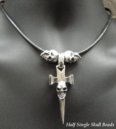 Photo4: Single Skull Beads