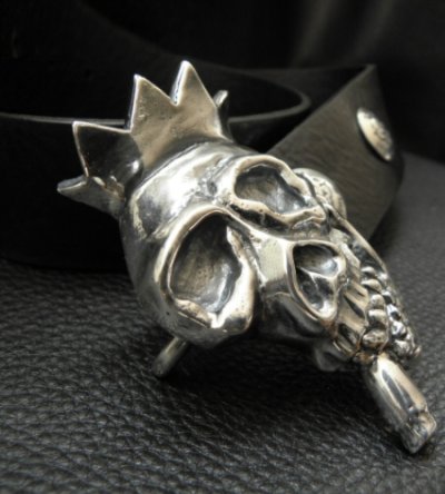 Photo2: Smorking Skull & Crown Belt Buckle