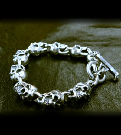 Photo2: Half 9Skull Links Bracelet