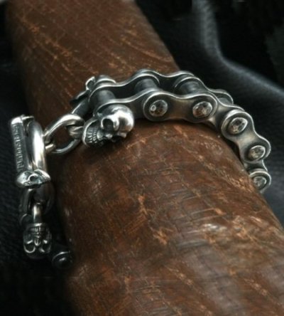 Photo2: Heavy Wide Small Bike Chain With 4Skulls D-Loop Bracelet