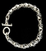 Quarter 11 Skull Links Bracelet