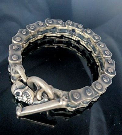 Photo1: Bike Chain Bracelet  W/Skull (11mm)