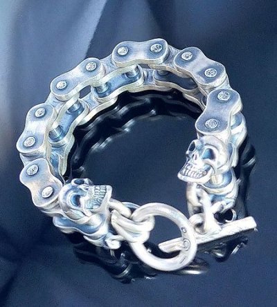 Photo1: Motorcycle Chain With 4Skulls D-Loop Bracelet (Midium)