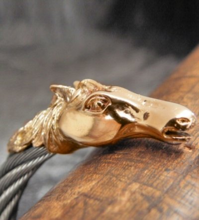 Photo4: 10k Horse Cable Wire Bangle