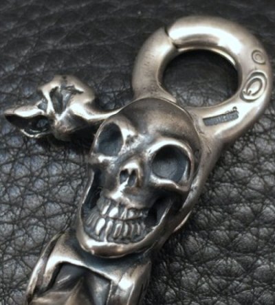 Photo2: Skull On Clip With Triangle Hook