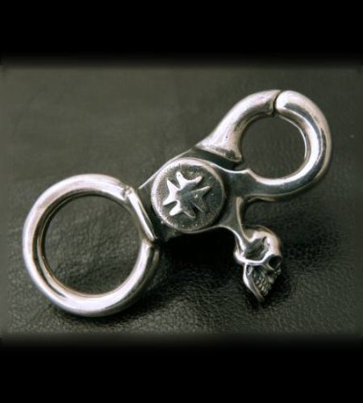 Photo2: Skull on clip with O-ring