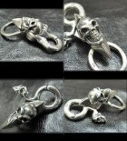 More Photo2: Spike Skull On Clip