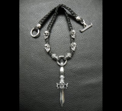 Photo2: Skull On Dagger With 2Bolo Neck 4Skulls Braid Leather Necklace