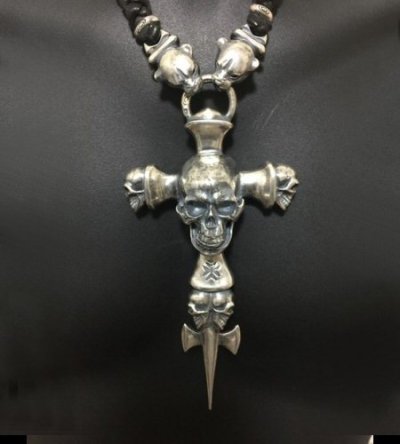 Photo2: Large Skull On 2Skulls Hammer Cross Double Face Dagger With 2Panthers Braid Leather Necklace