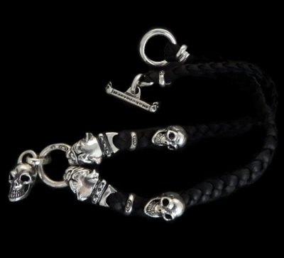 Photo1: Single Skull & 2 Old Bulldogs With braid leather necklace On 2 Skulls