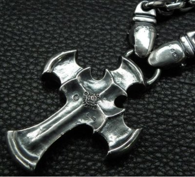 Photo2: Half Battle-Ax Cross With 2 Old Bulldogs & Half Small Oval Chain Necklace