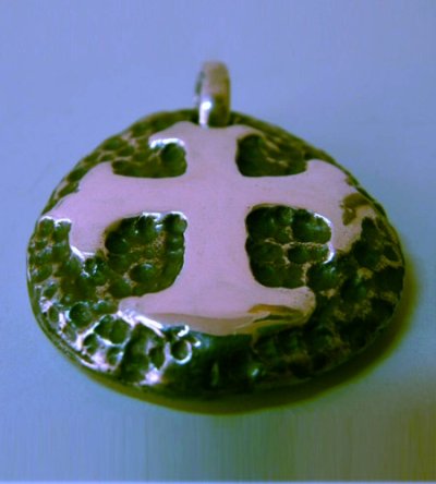 Photo2: Reised Cross Chiseled Blob Pendant